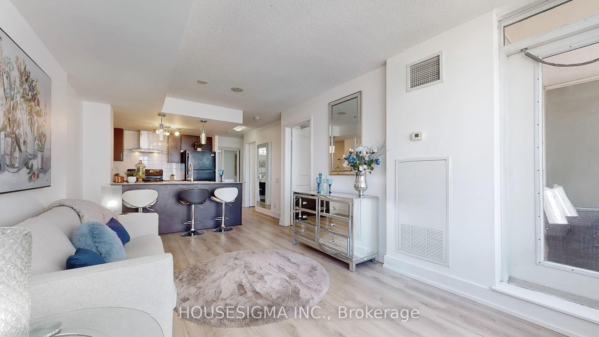 2 Bedrooms Condo at 190 Borough,  Toronto For sale