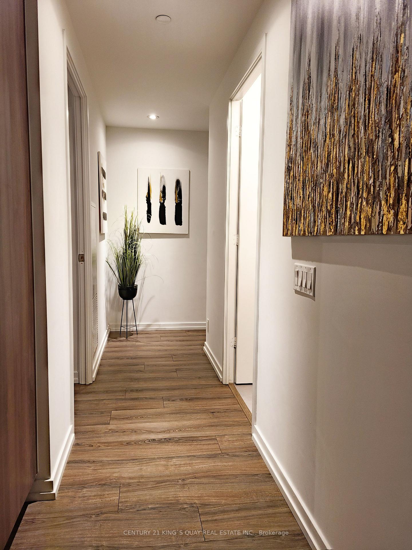2 Bedrooms Condo at 7890 Jane,  Vaughan For sale