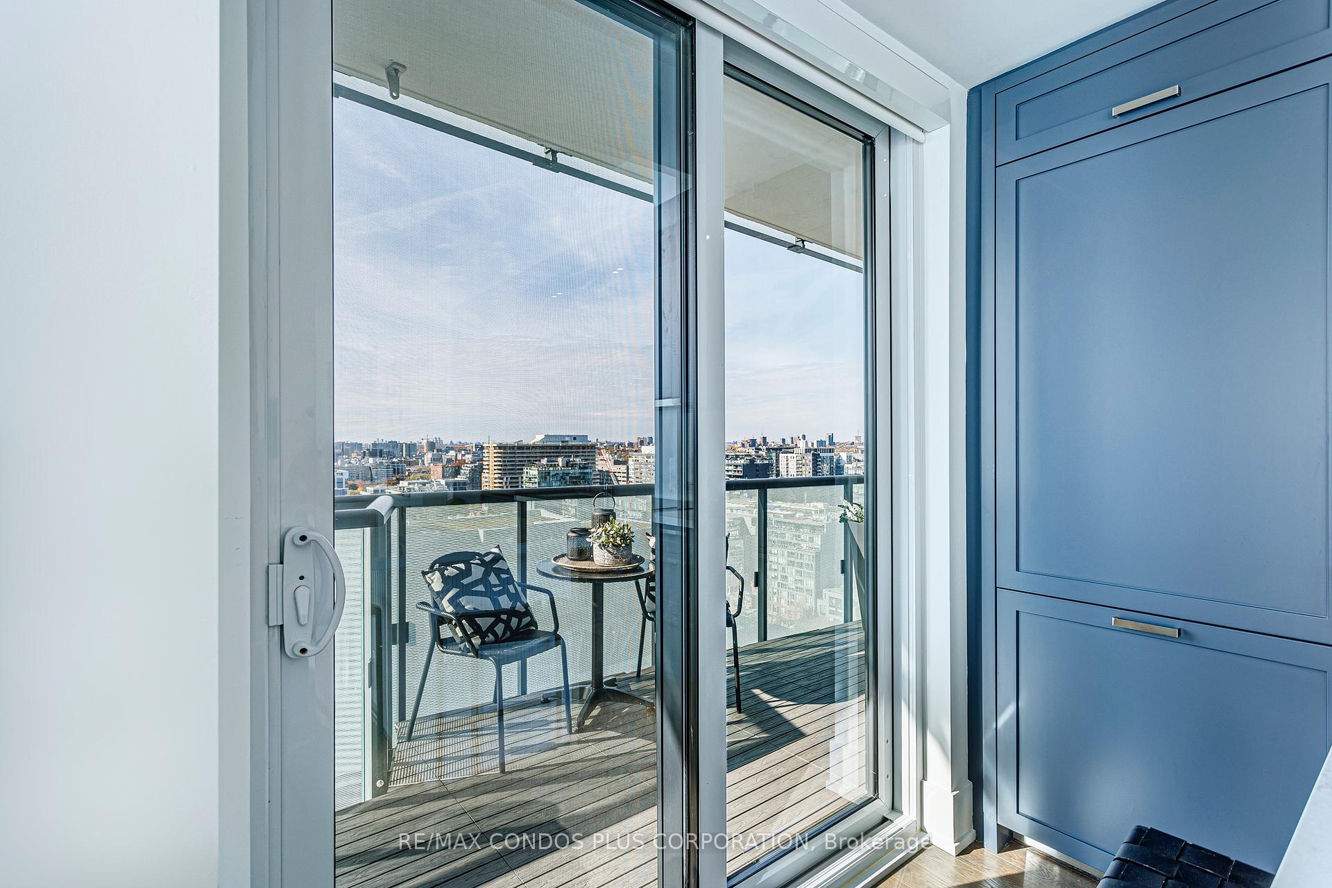 2 Bedrooms Condo at 480 Front, Toronto For sale