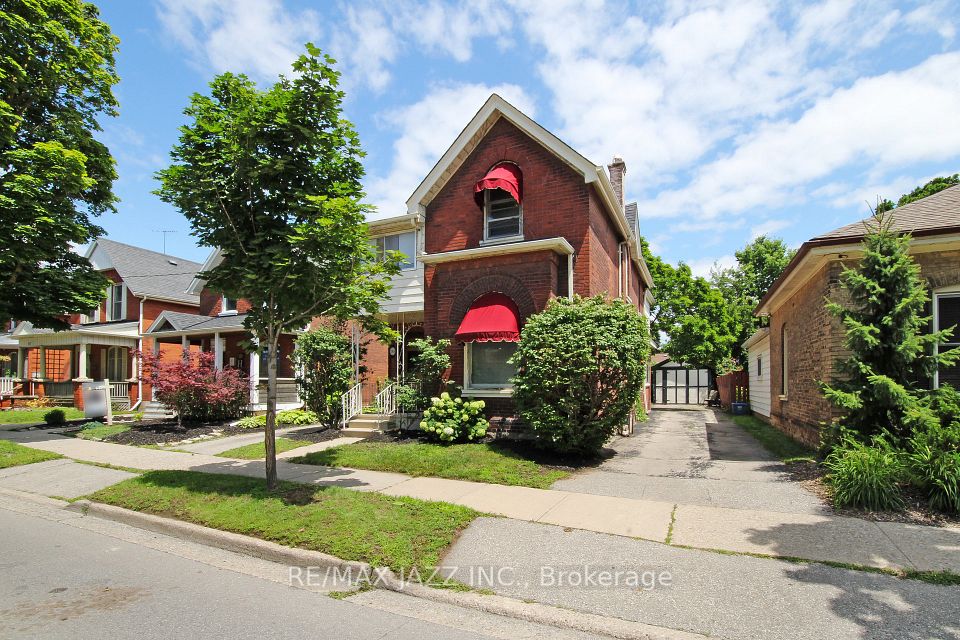 243 Brant