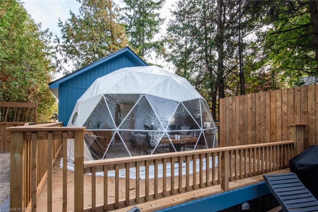 79265 FULLER Drive Central Huron Ontario N7A 3X8