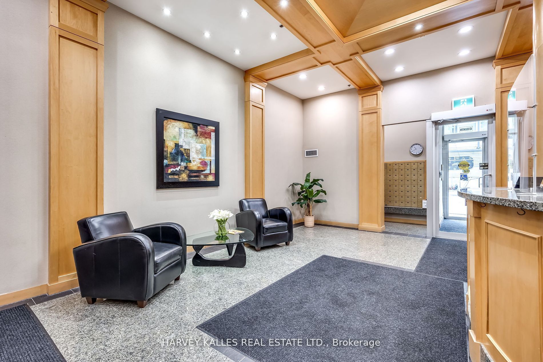 43 Eglinton Avenue E 1201