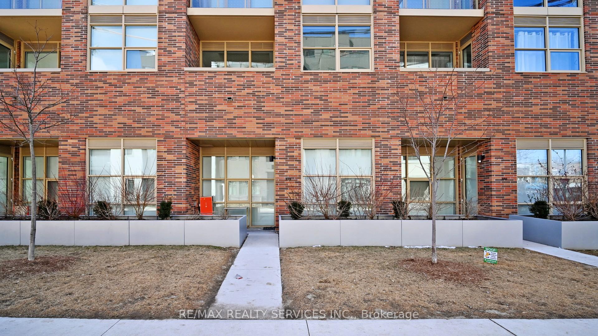 2 Bedrooms Condo at 1787 St. Clair,  Toronto For sale