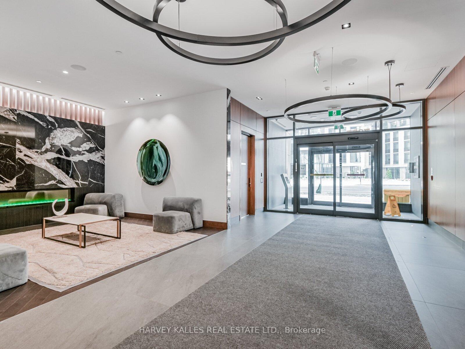 7895 Jane Street 1018