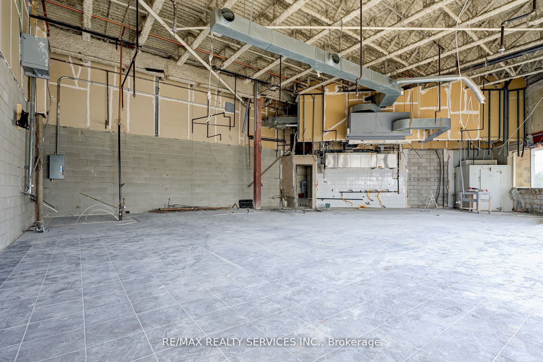 6660 Kennedy Road, #12