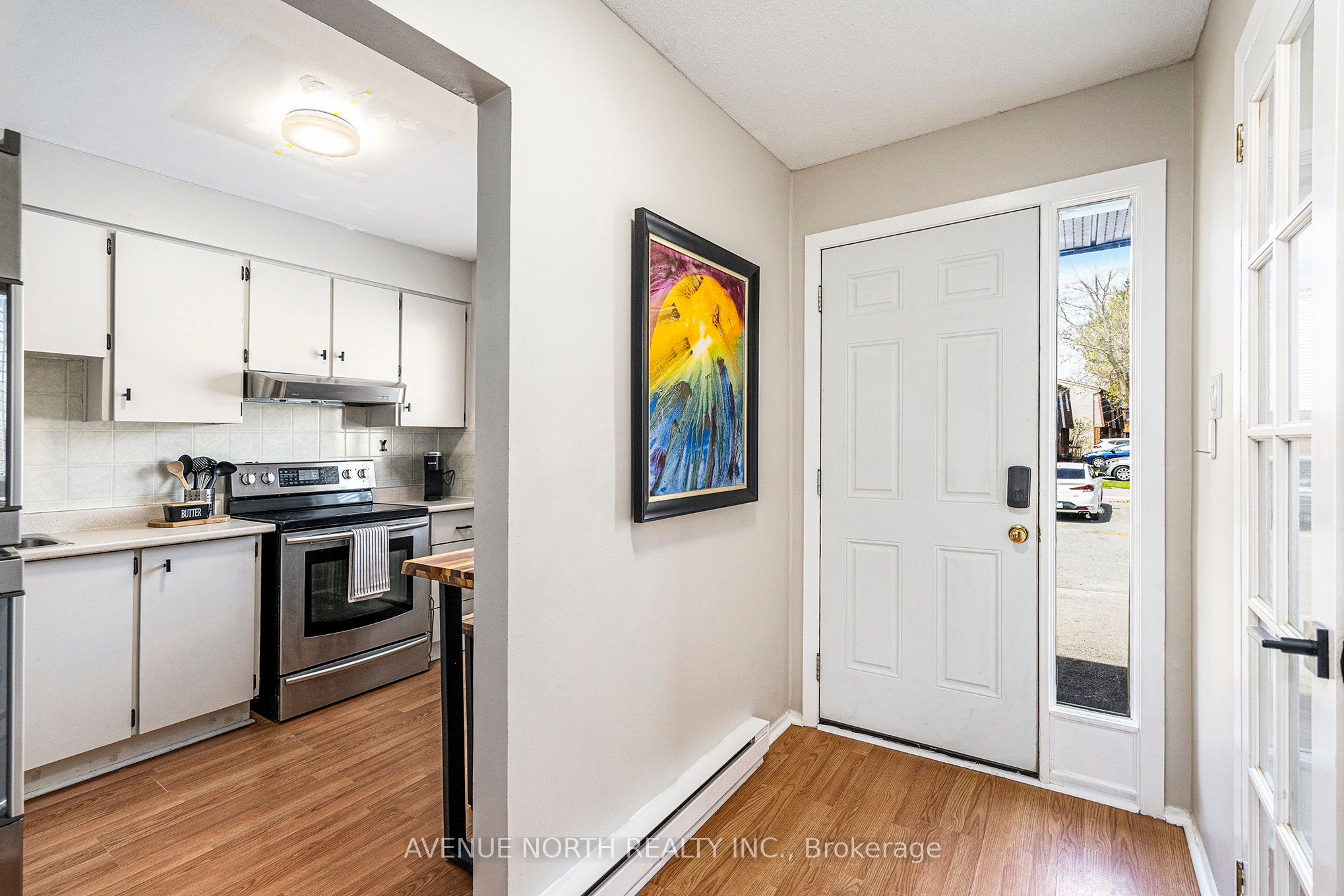 3062 Olympic Way, BlossomParkAirportandArea, ON K1T 1Y6