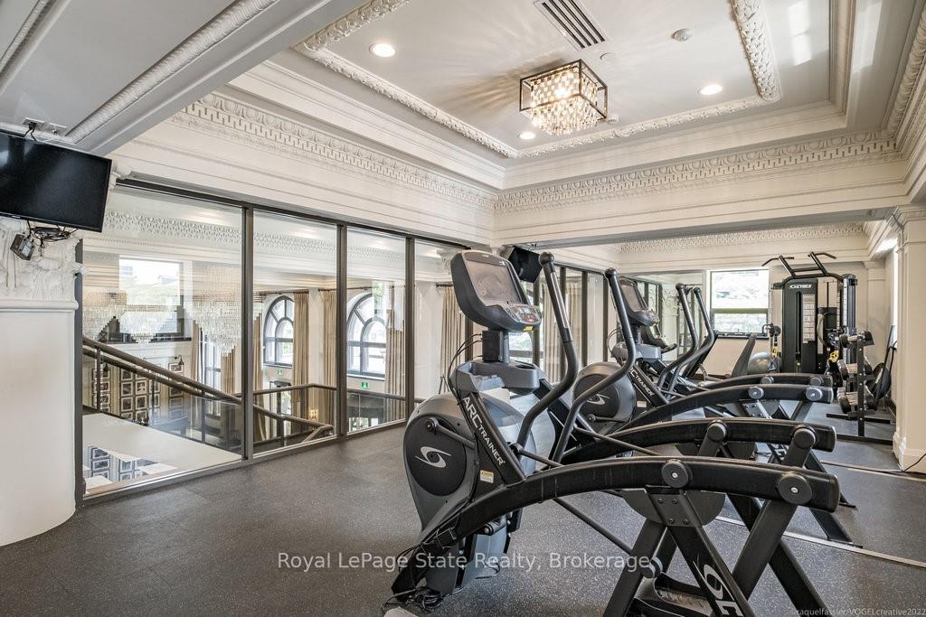1 Bedroom Condo at 118 KING,  Hamilton For sale
