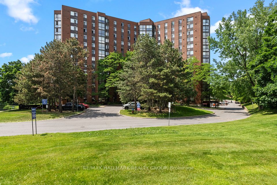 2871 Richmond