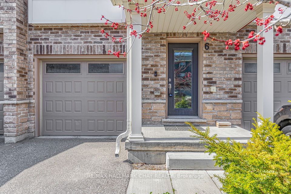 #6 - 1 Leggott Avenue, Barrie, ON L4N 6B1