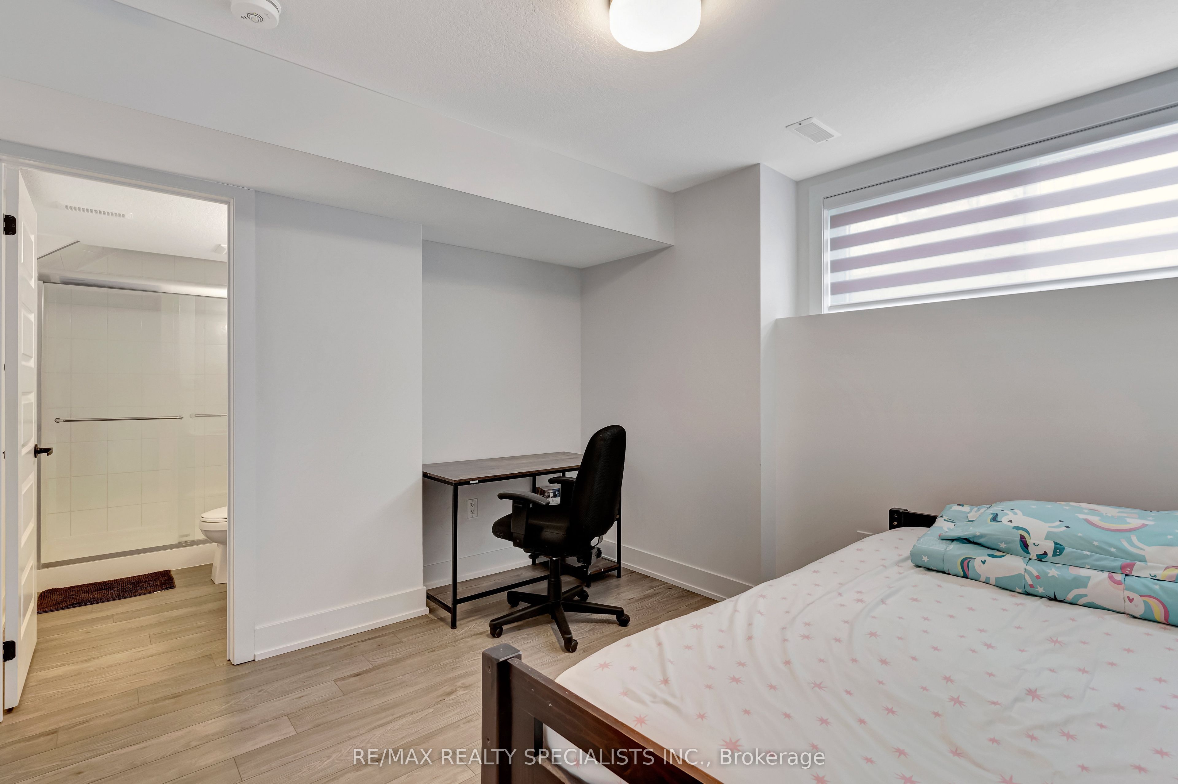 99 Roger Street, #21