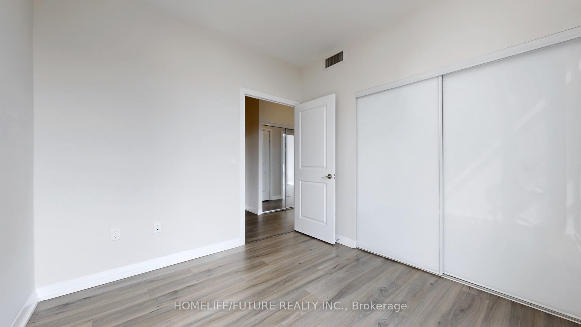 3 Bedrooms Condo at 50 Ann O’reilly, Toronto For sale