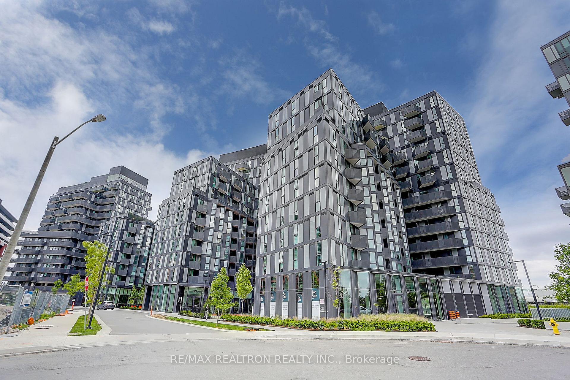 2 Bedrooms Condo at 30 Tretti, Toronto For sale