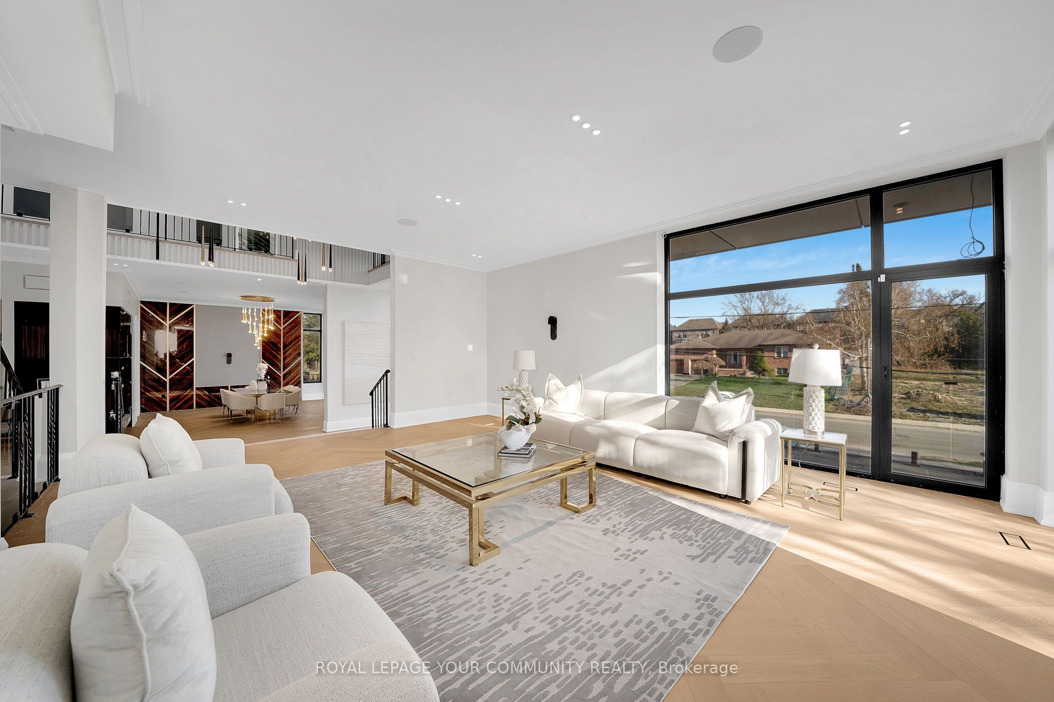 8 Poplar Drive