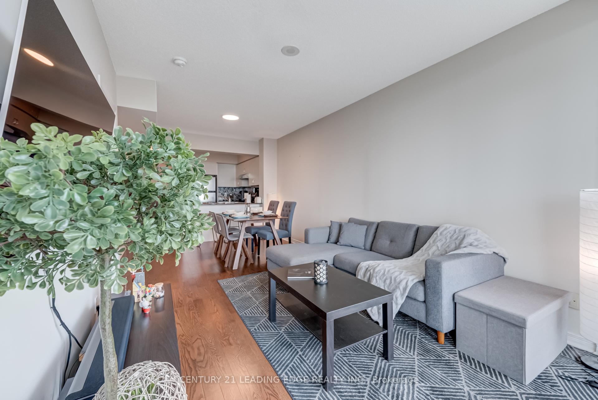 2 Bedrooms Condo at 2240 Lake Shore, Toronto For sale