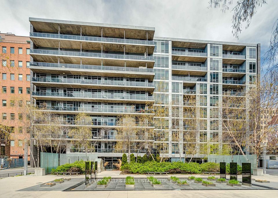 399 Adelaide