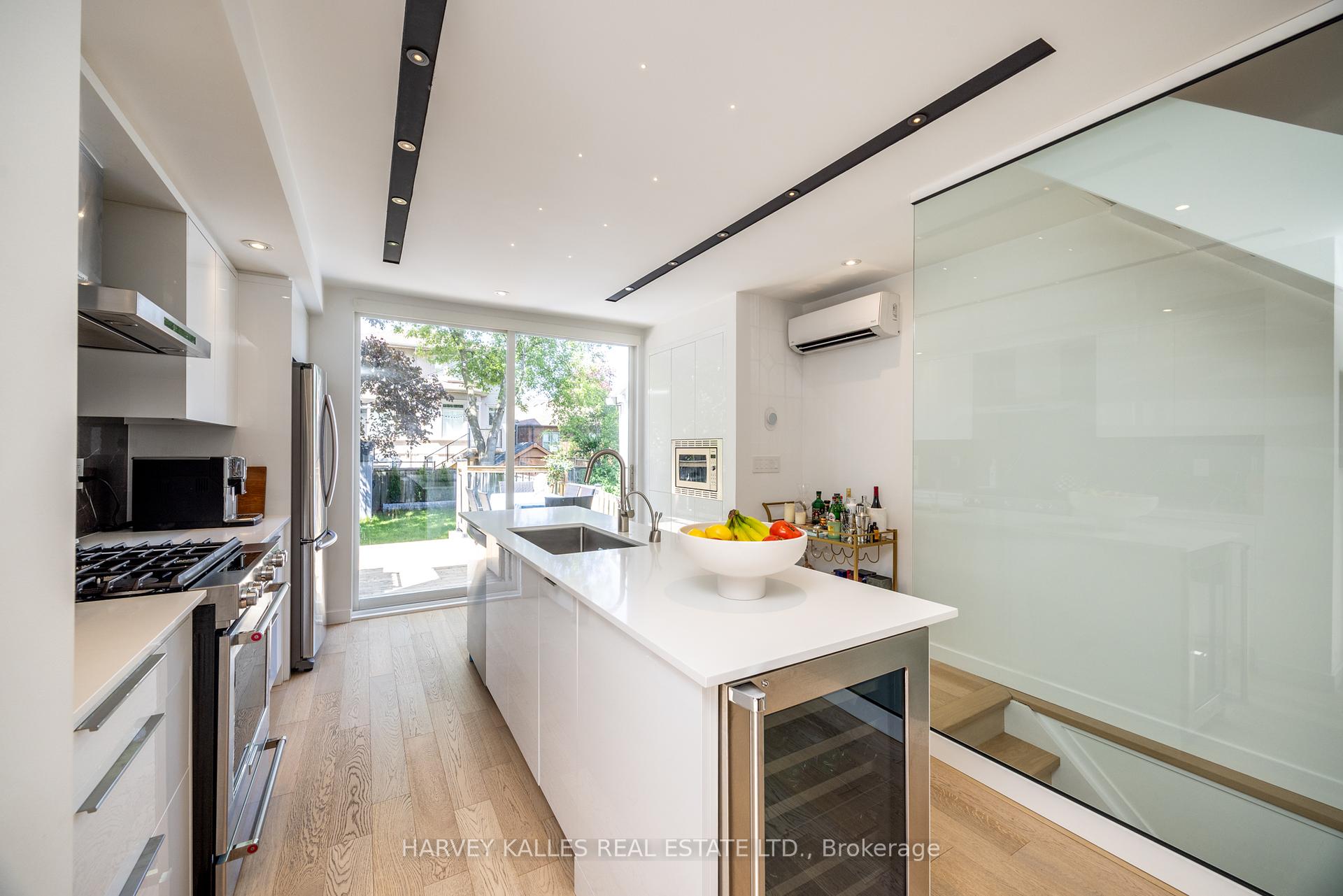 380 Old Orchard Grove