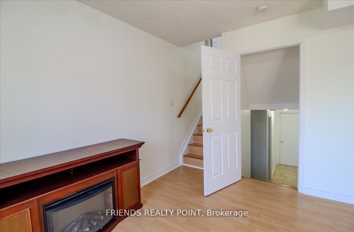 4 Bedrooms Condo at 1075 Ellesmere, Toronto For sale