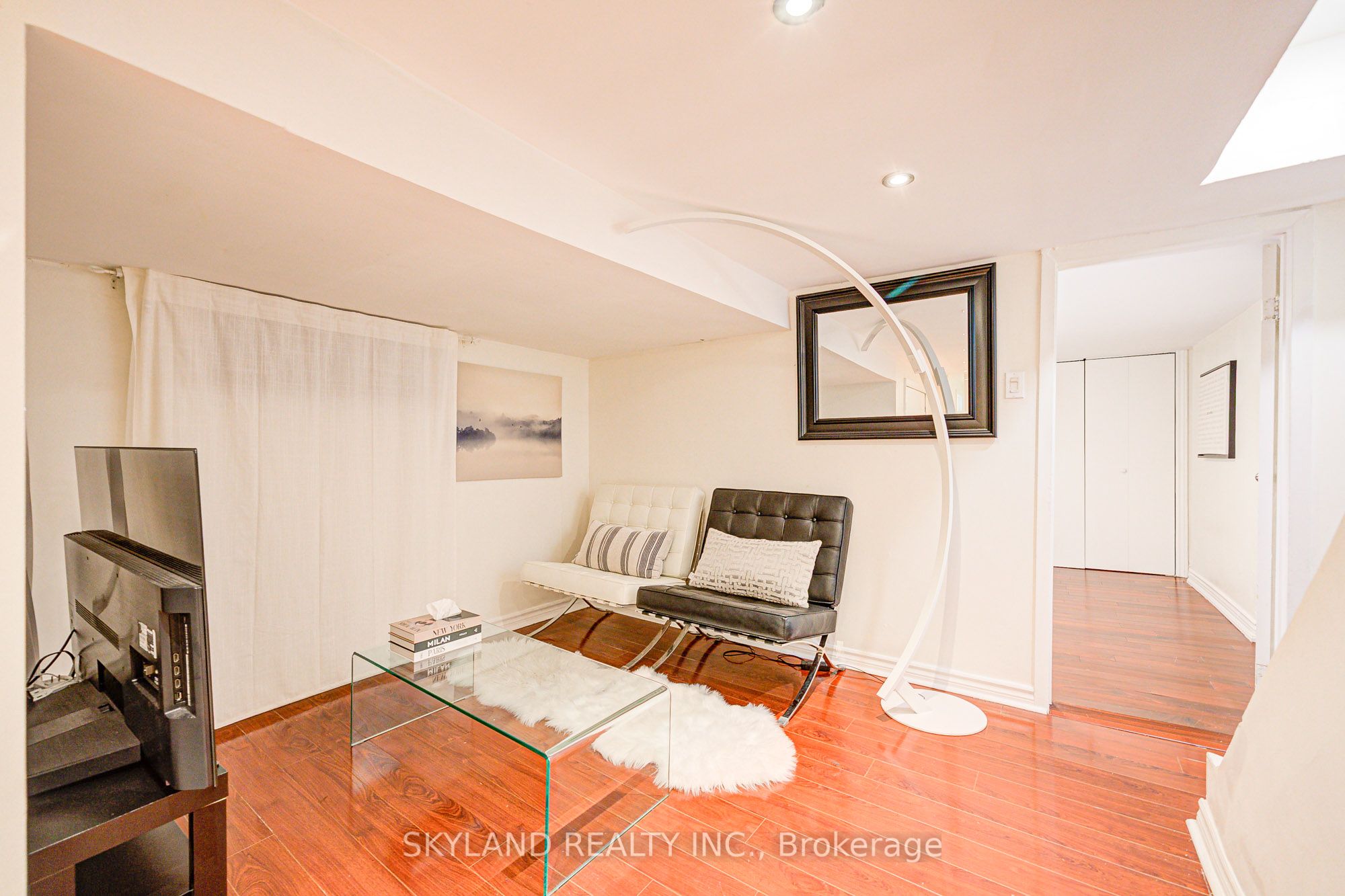 77 Shanly Street
