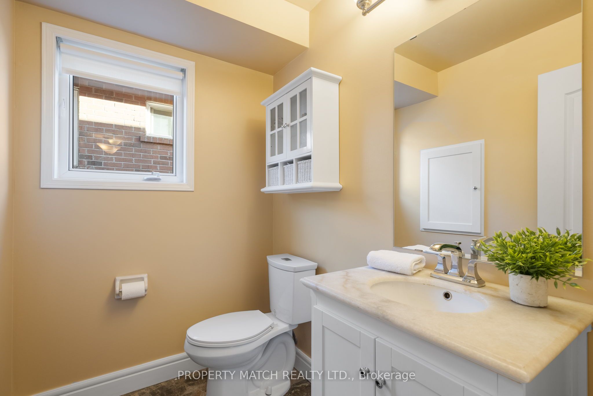 3122 Country Lane