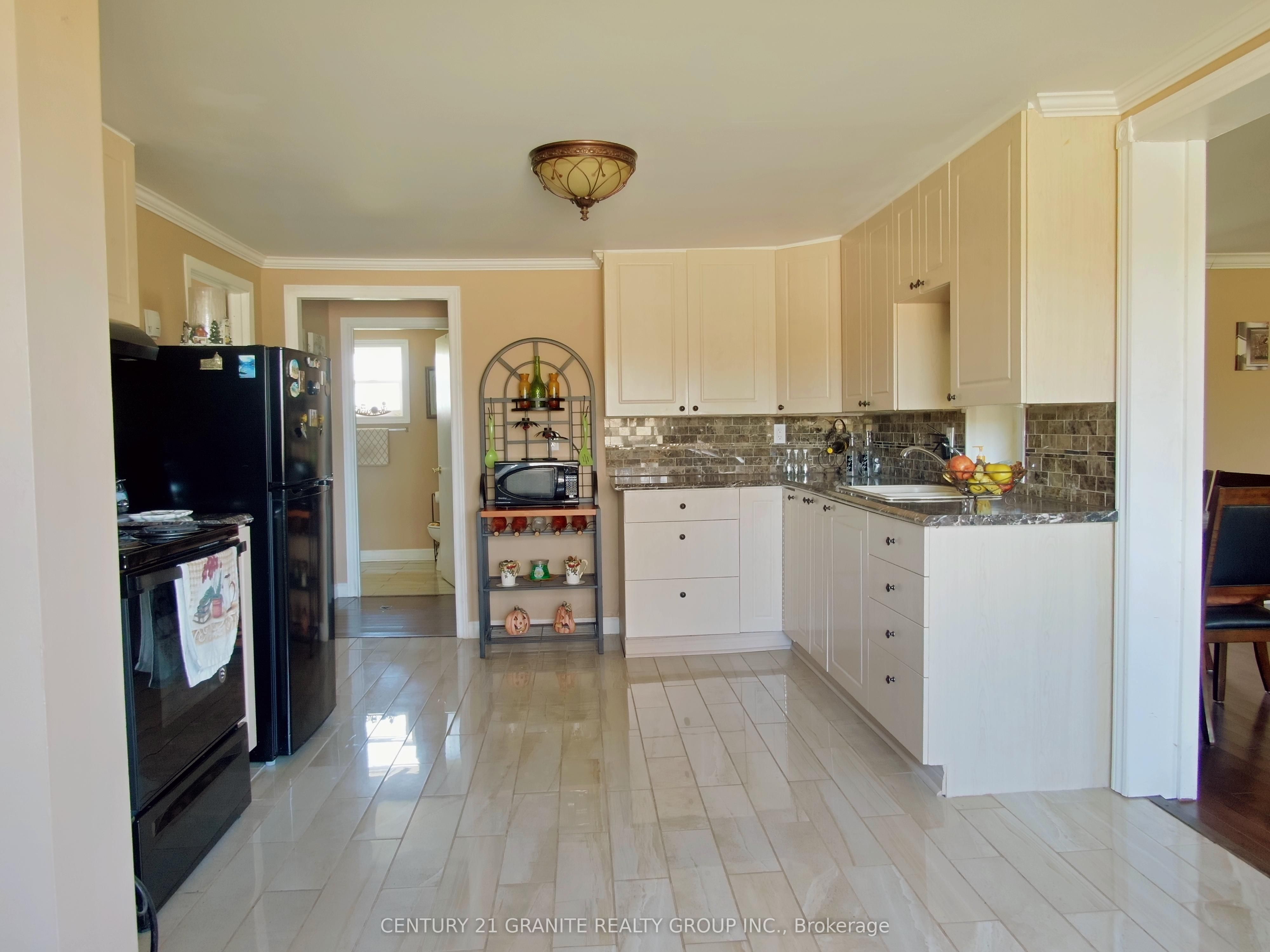 24 Paudash Lake Road, Faraday, ON K0L 1C0