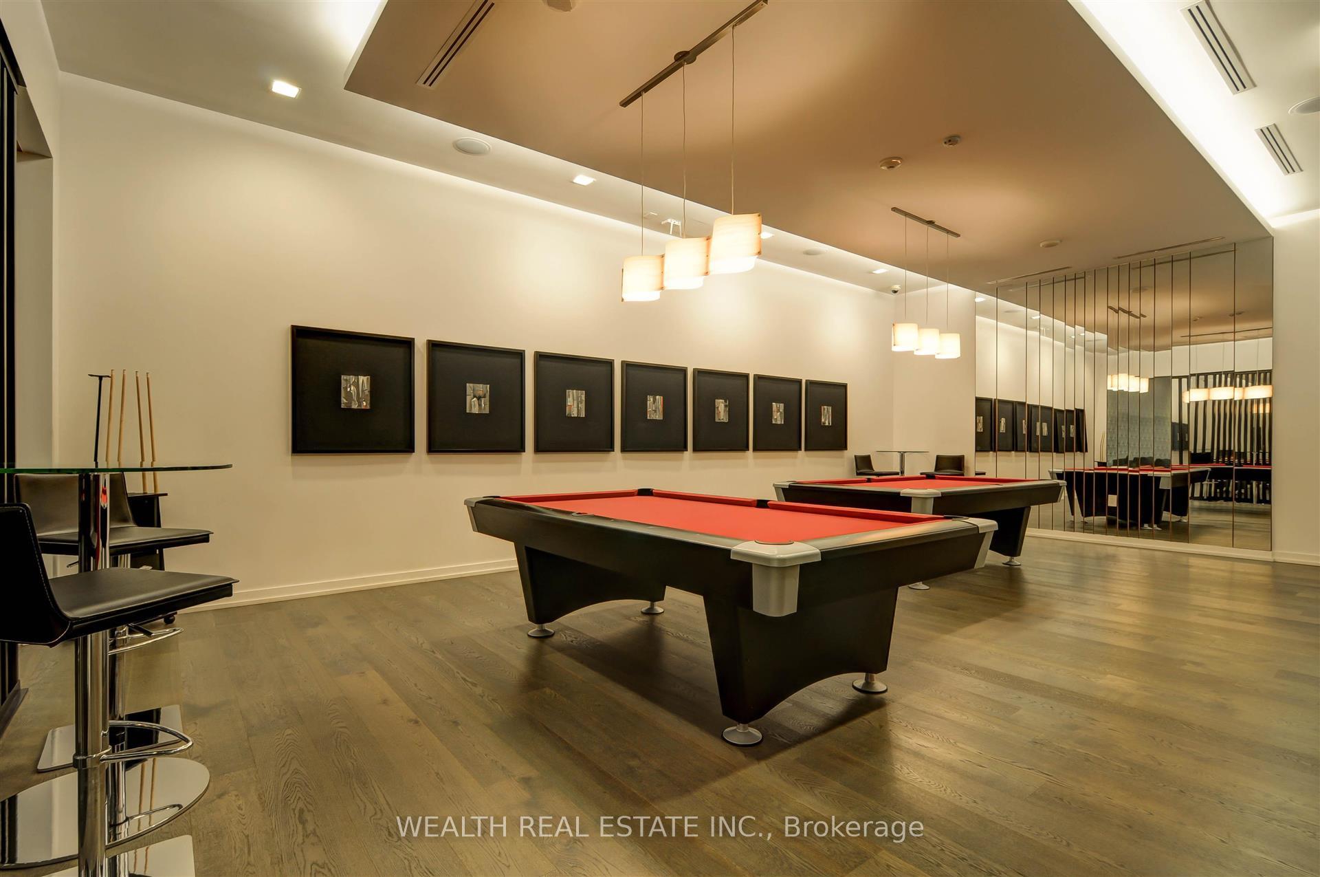 1 Bedroom Condo at 560 Front,  Toronto For sale