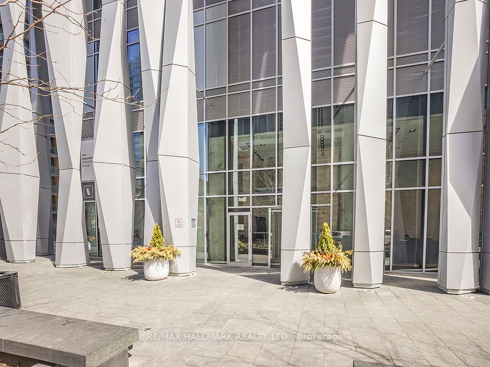 1 Yorkville