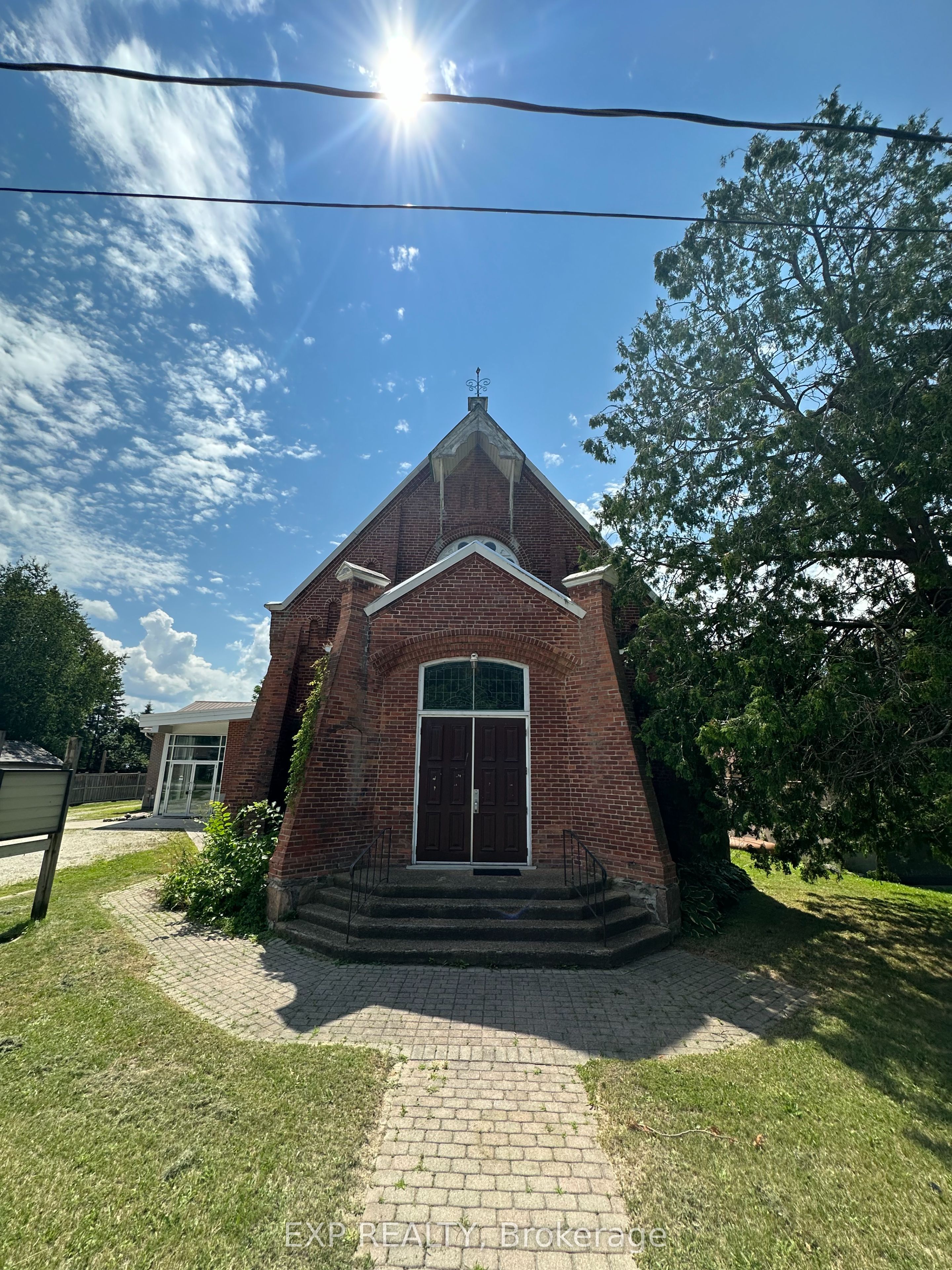 34 County, 28 Minesing Road