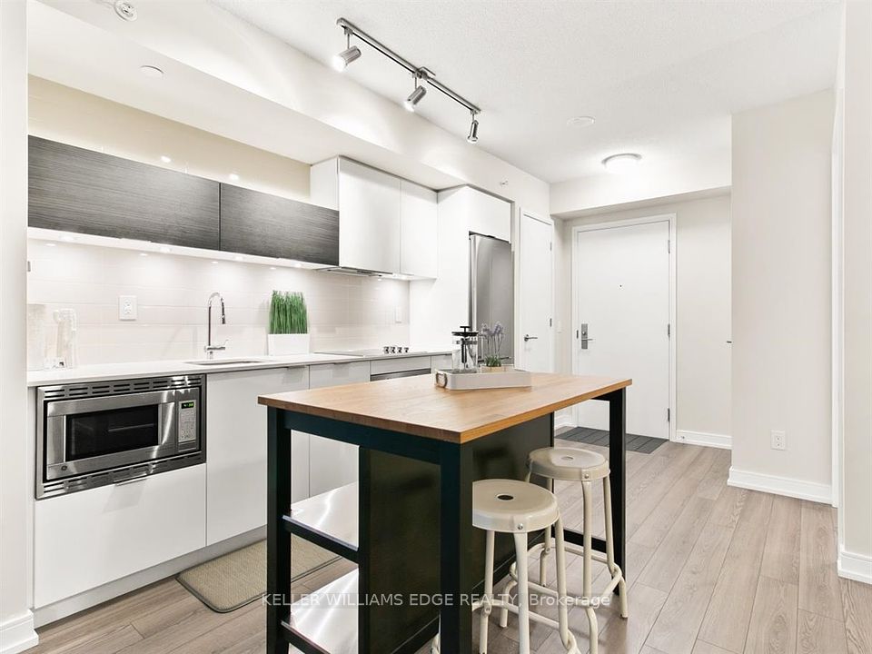 20 Thomas Riley Road