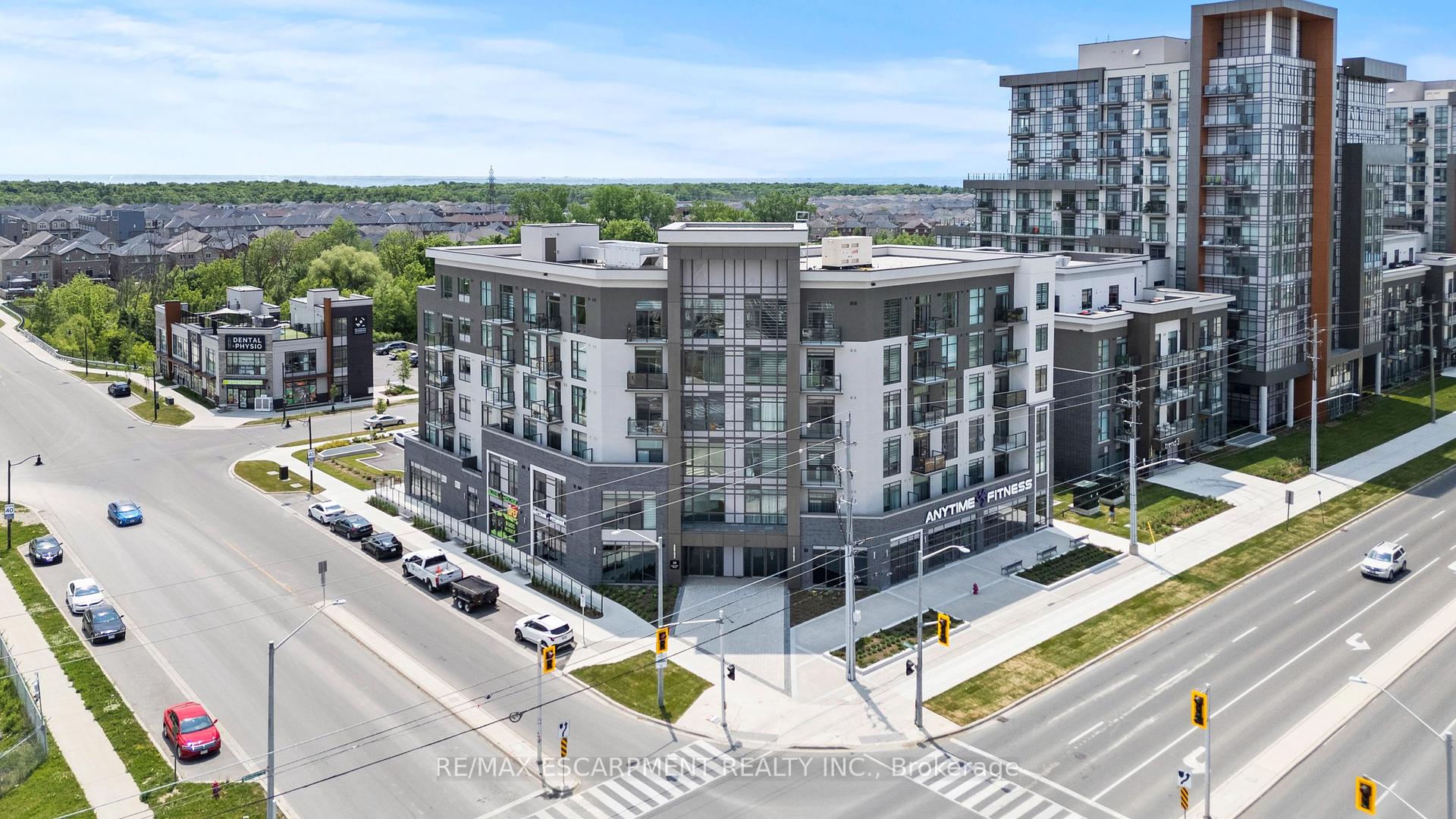 1 Bedroom Condo at 10 Mallard, Hamilton For sale