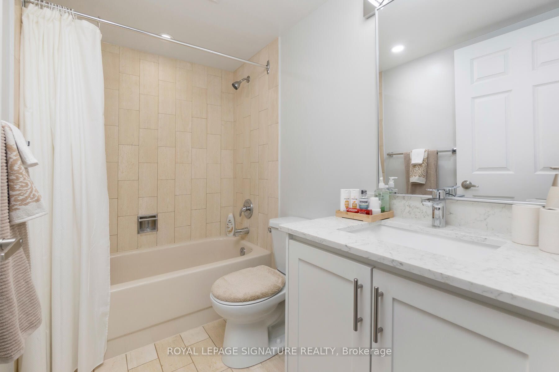 265 Enfield Place, #406