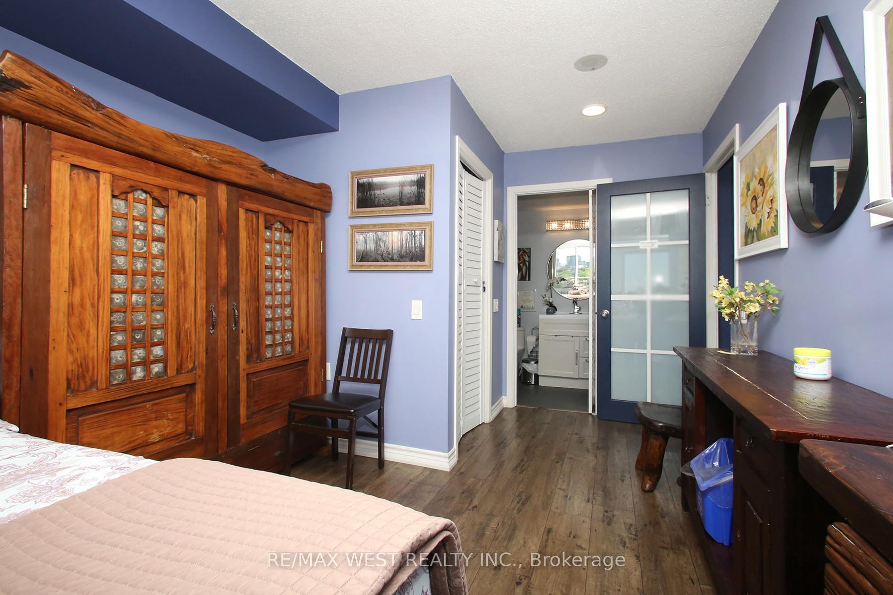 2 Bedrooms Condo at 650 Lawrence,  Toronto For sale