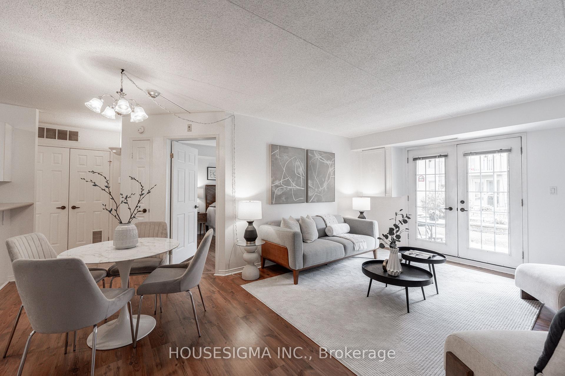 2 Bedrooms Condo at 2010 Cleaver, Burlington For sale