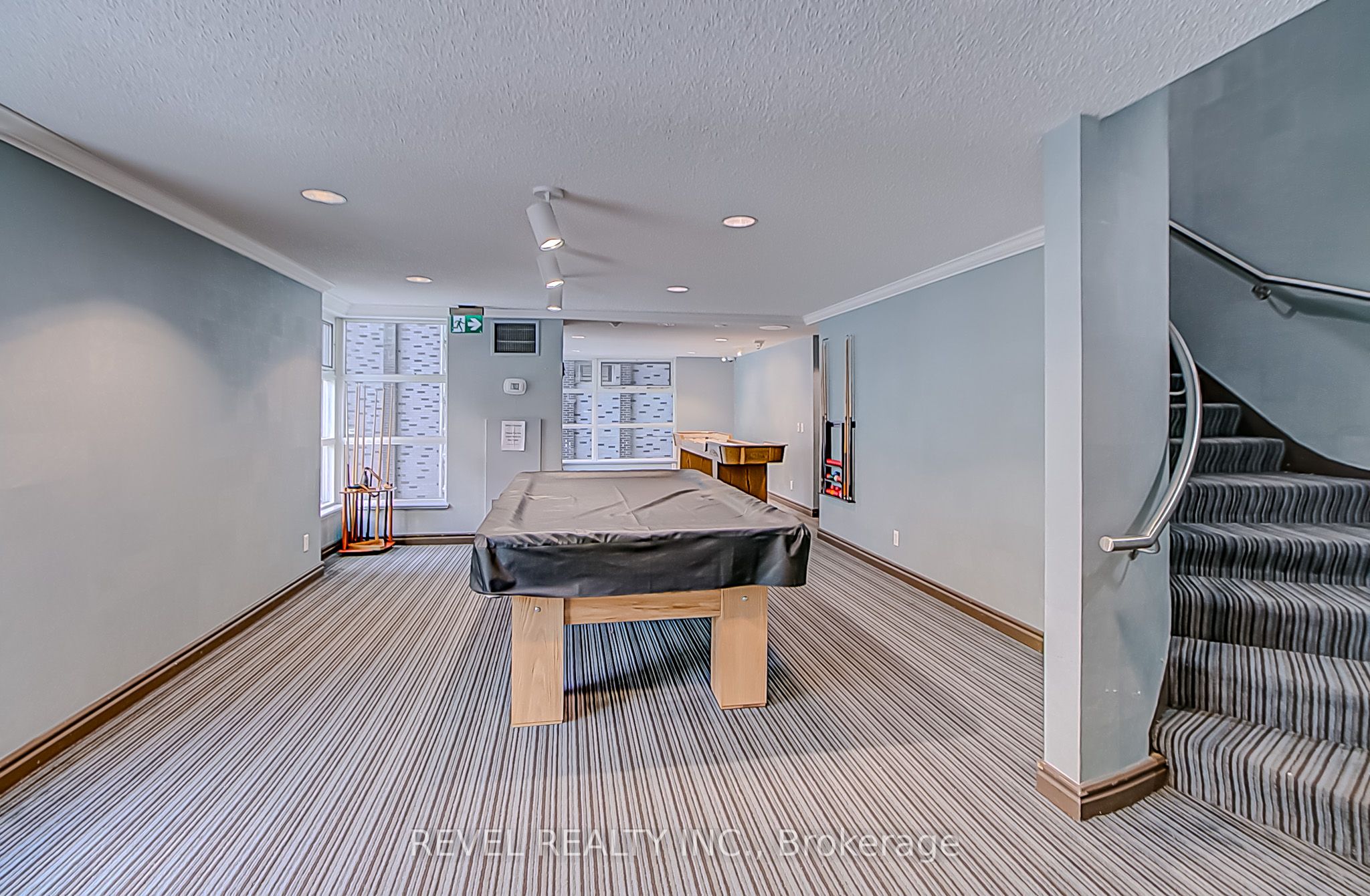 50 Lombard Street, #1004