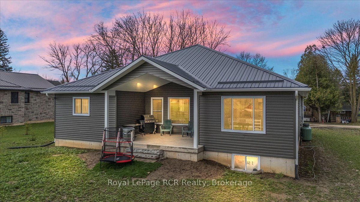 7 Mill Street, West Grey, ON N0G 1S0