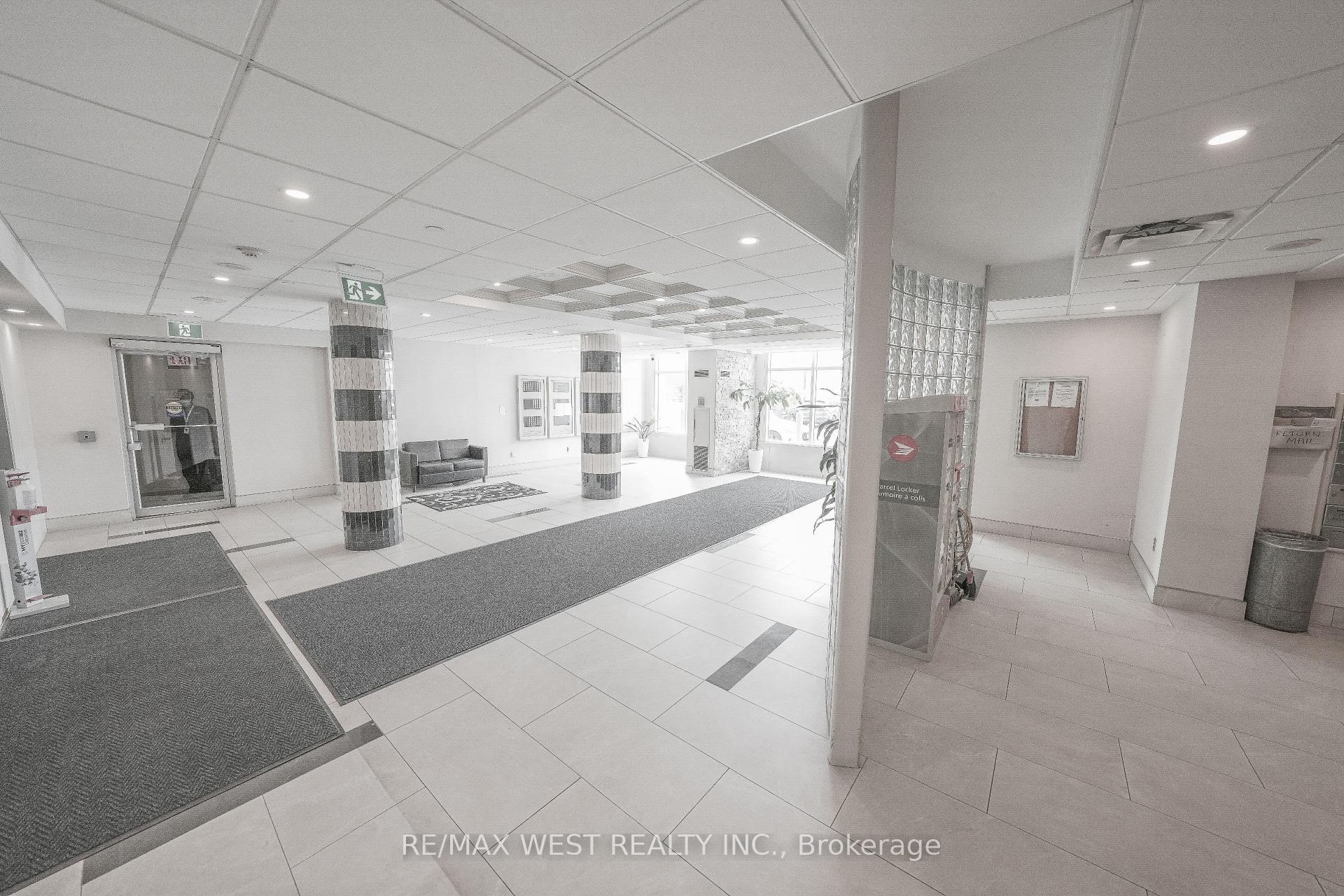 2 Bedrooms Condo at 1470 Midland, Toronto For sale