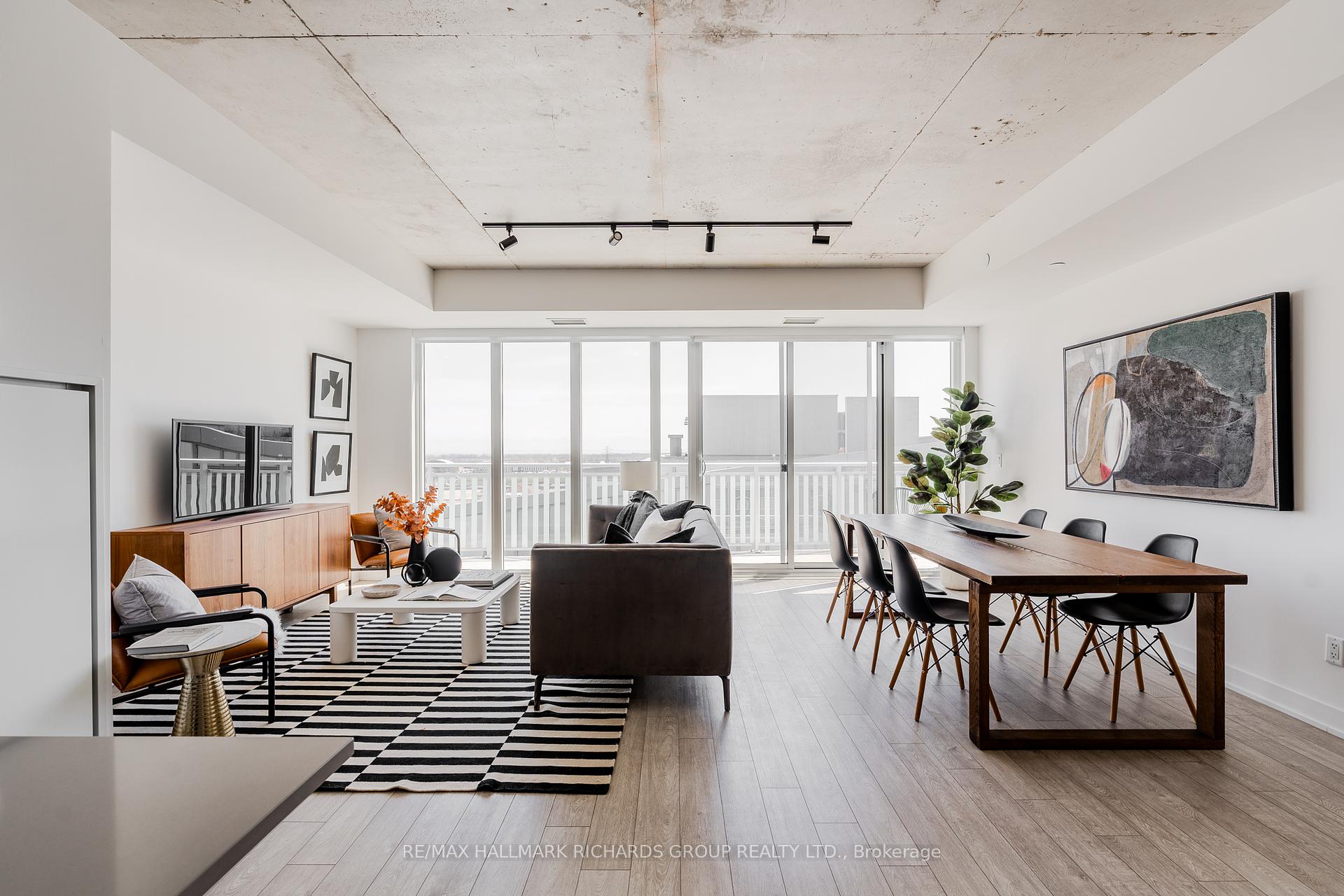 3 Bedrooms Condo at 45 Baseball, Toronto For sale