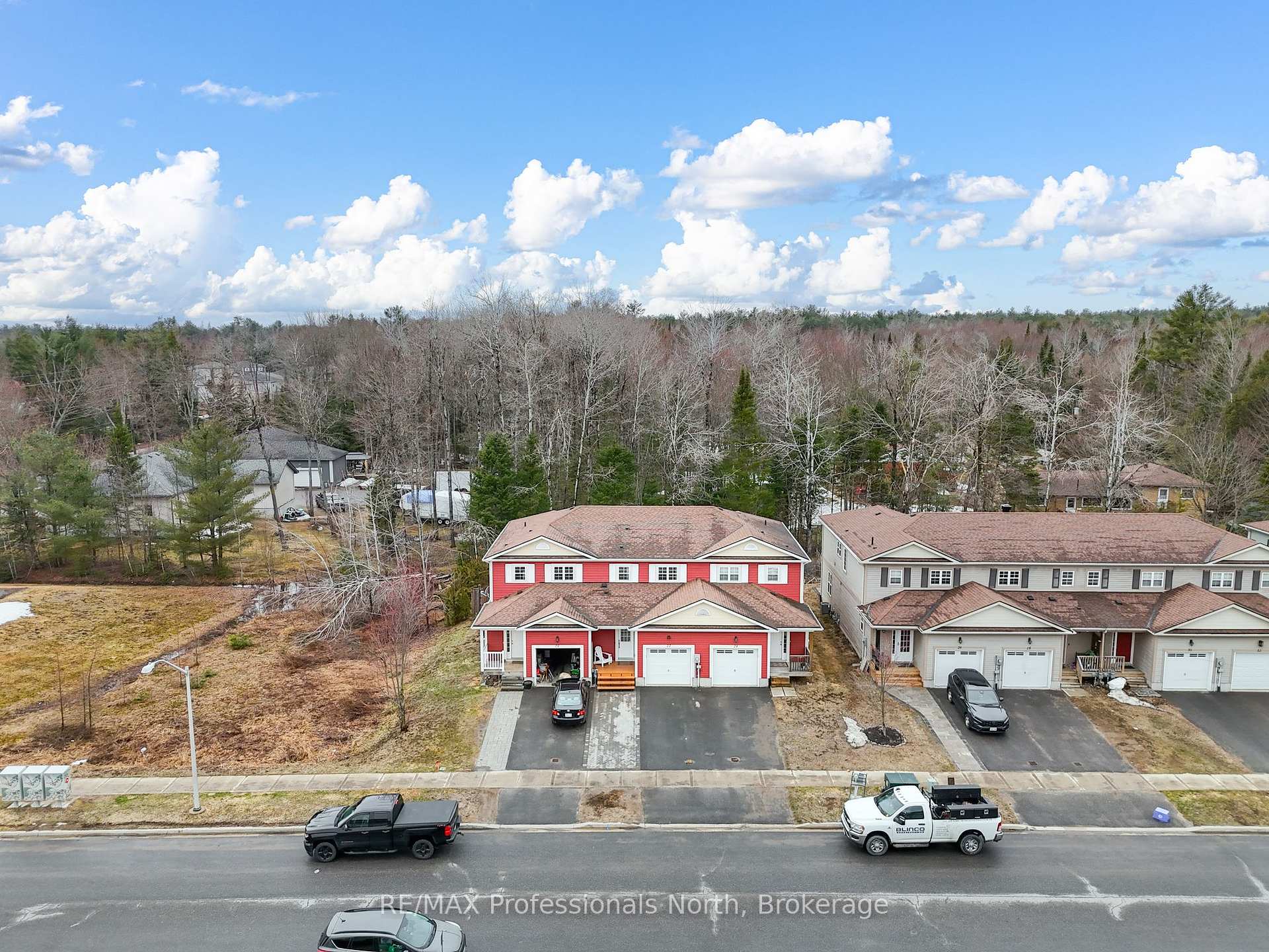 22 LITTLE RYANS Way, Bracebridge, ON P1L 0C3