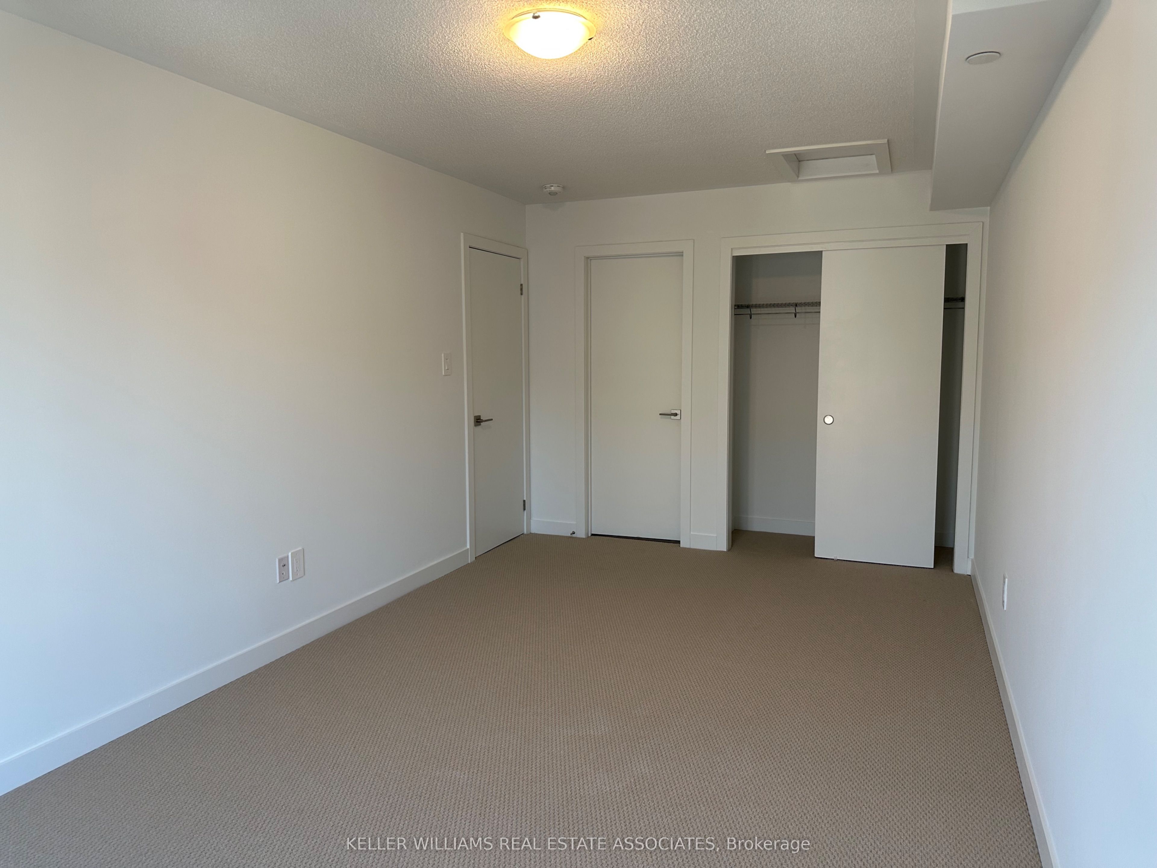 55 Romilly Avenue, #7