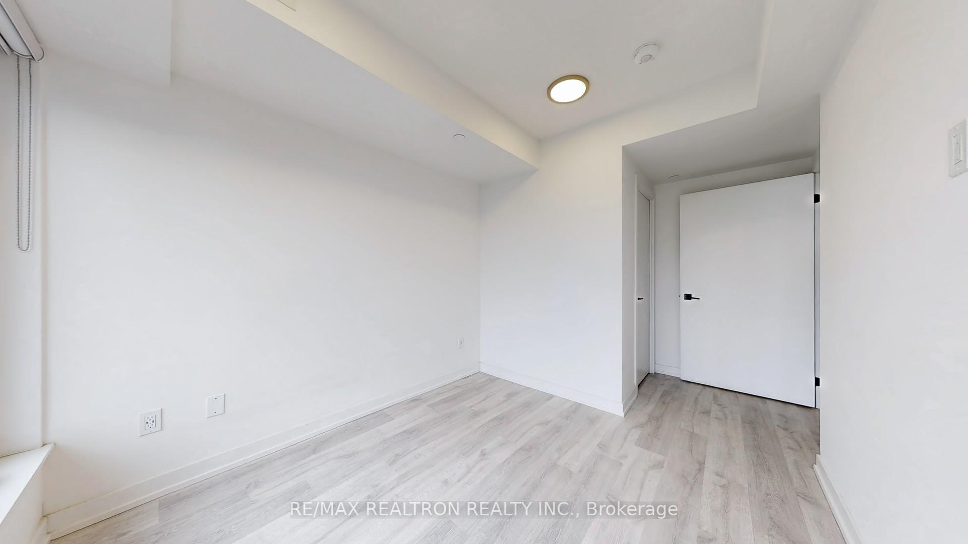1 Bedroom Condo at 2 Augusta, Toronto For sale