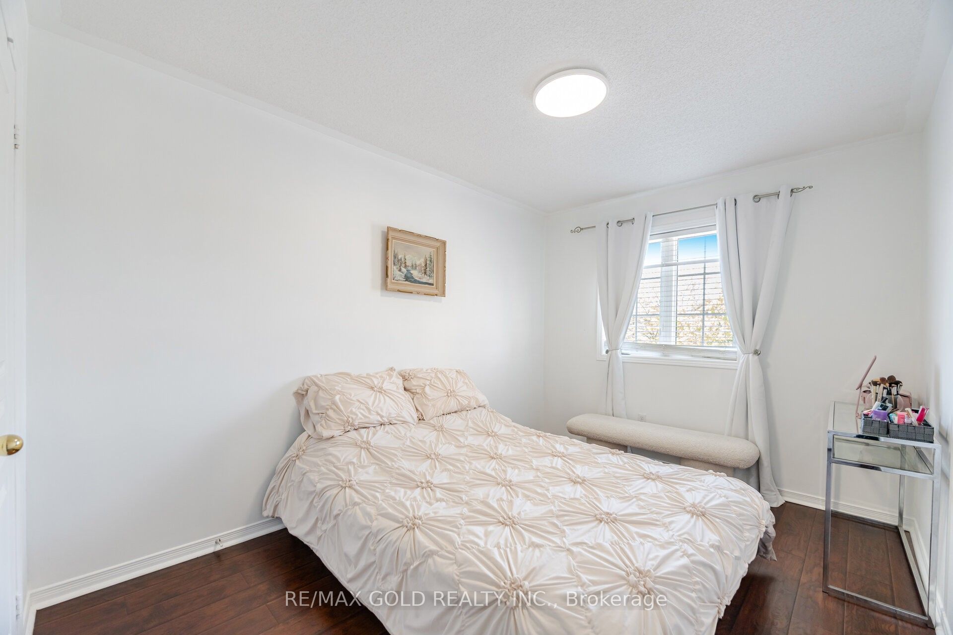 29 Skylar Circle