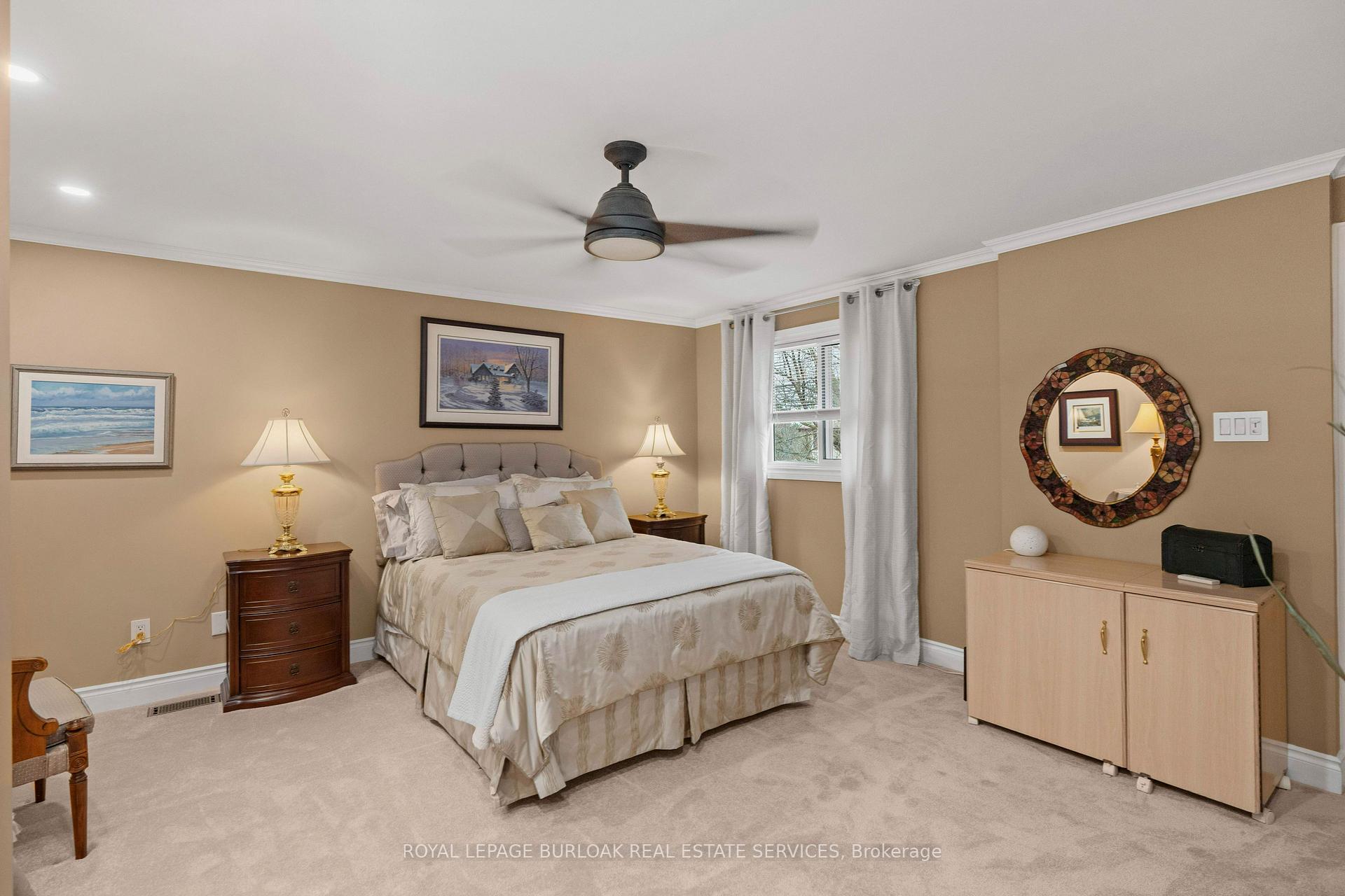 3 Bedrooms Condo at 1508 Upper Middle, Burlington For sale