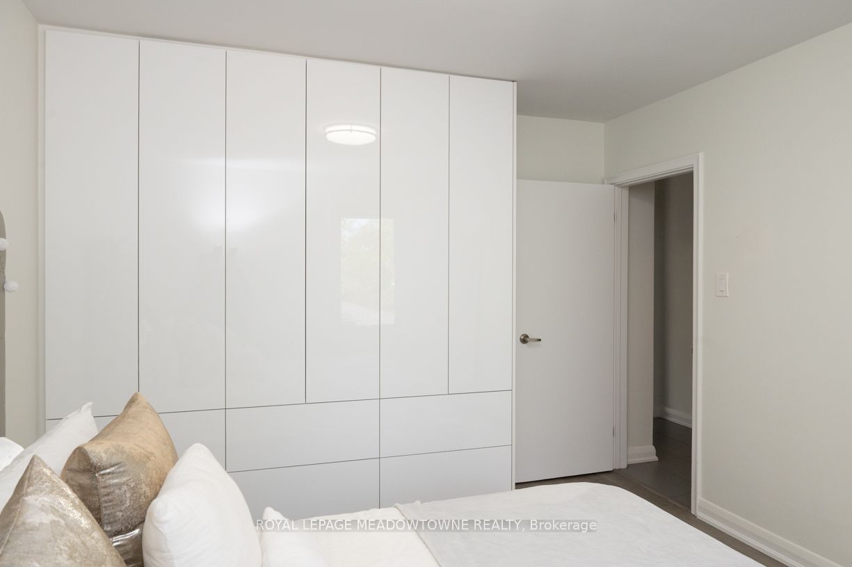 33 Broadview Avenue, #3