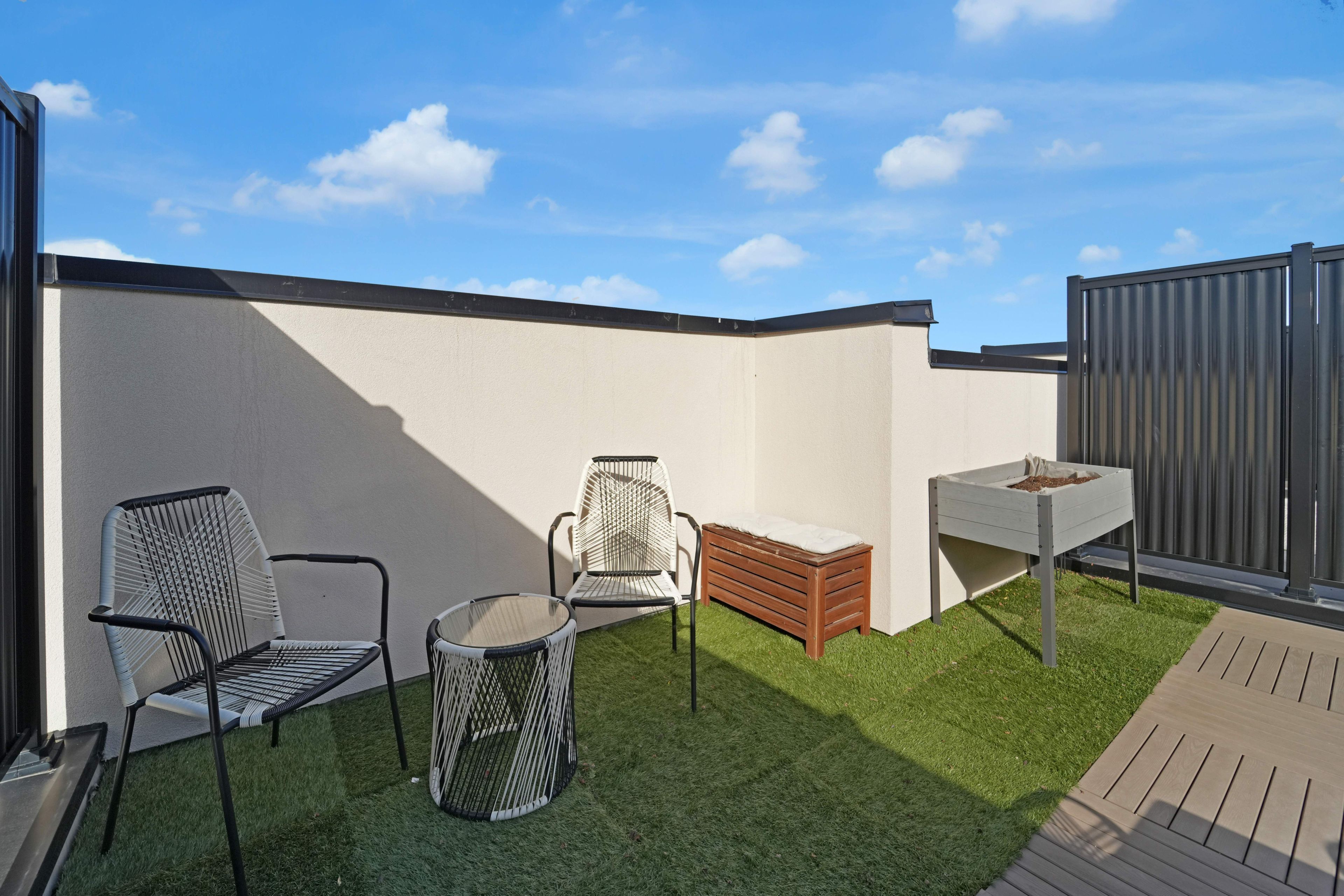 1095 Cooke Boulevard 37
