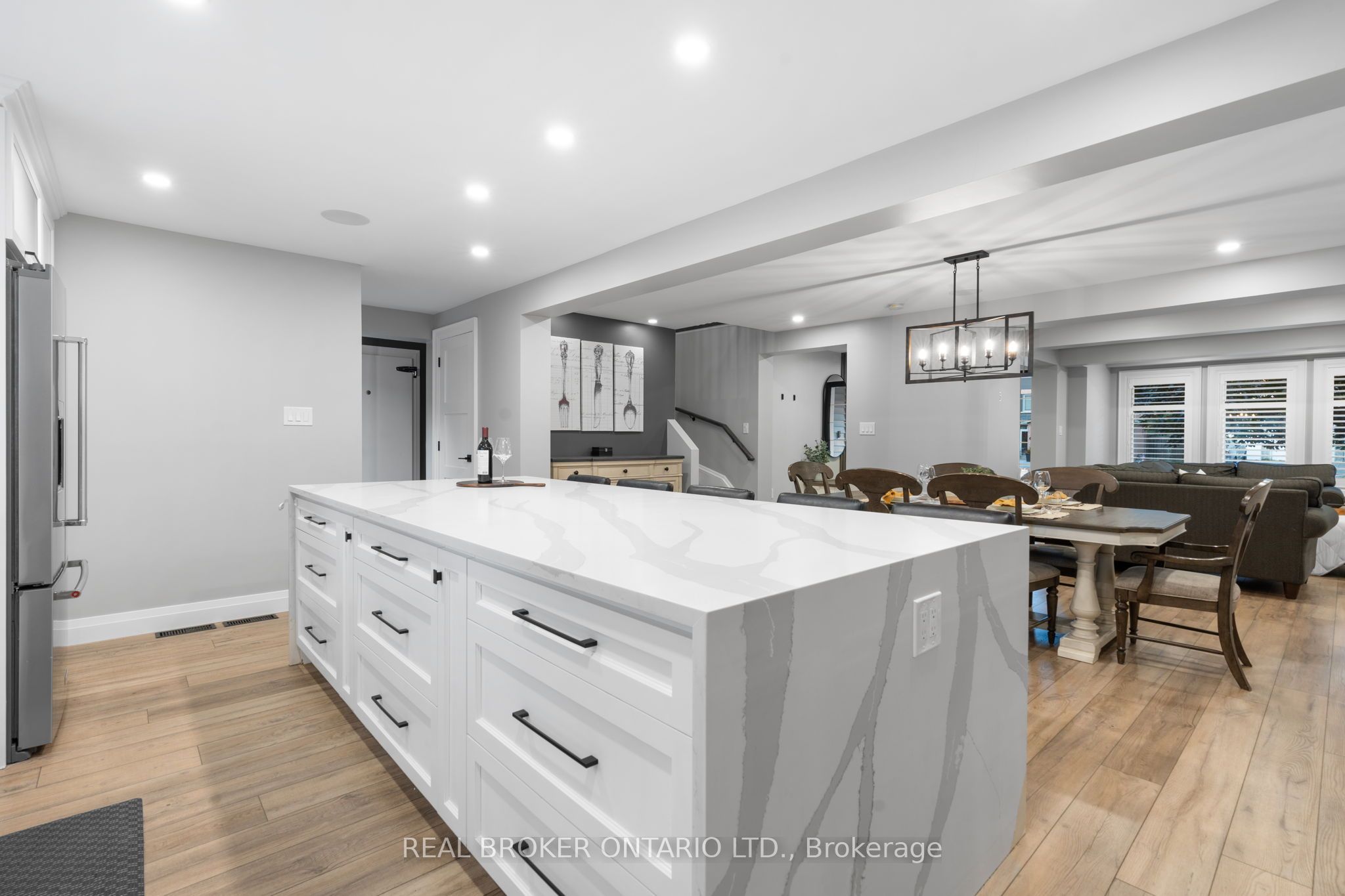 3 Oak Ridge Court