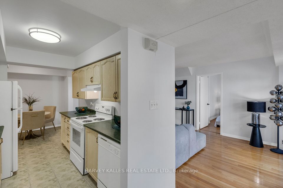 66 Sidney Belsey Crescent 201