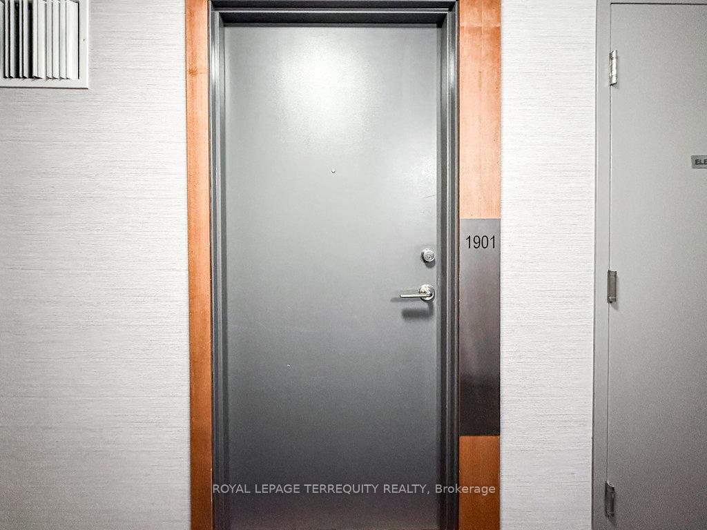 1 Bedroom Condo at 100 Western Battery, Toronto For sale