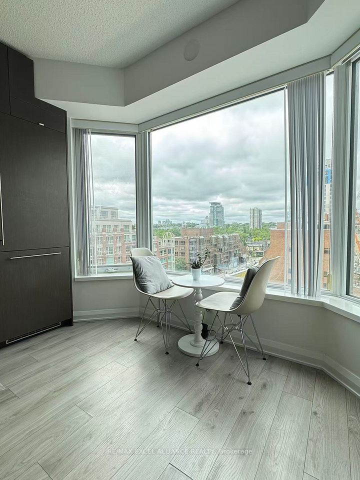 155 Yorkville