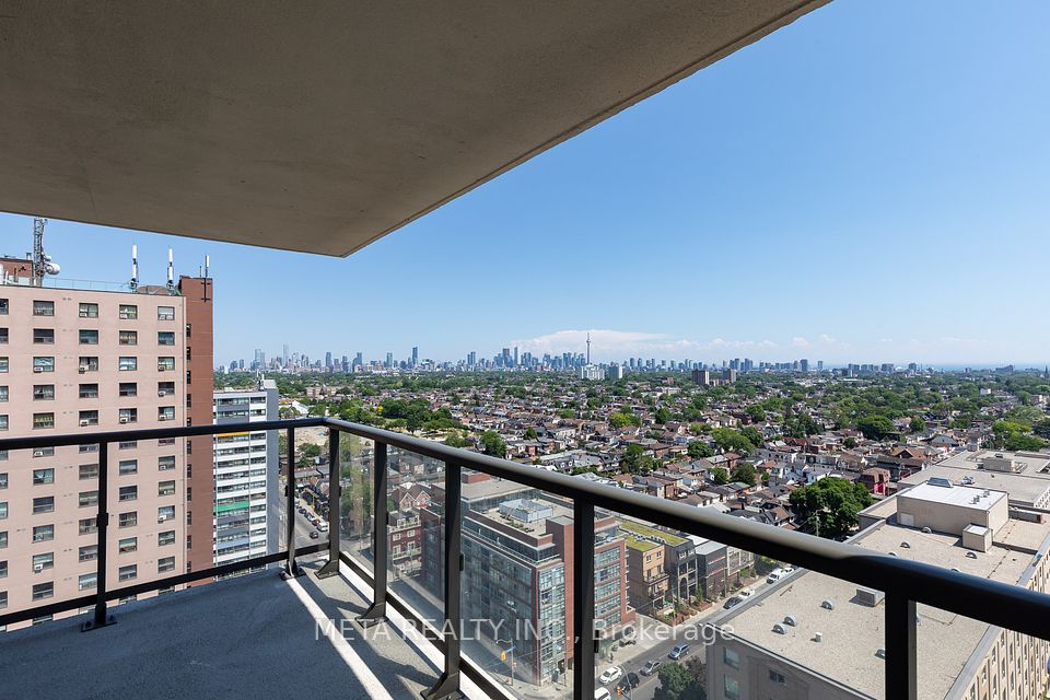 1410 Dupont