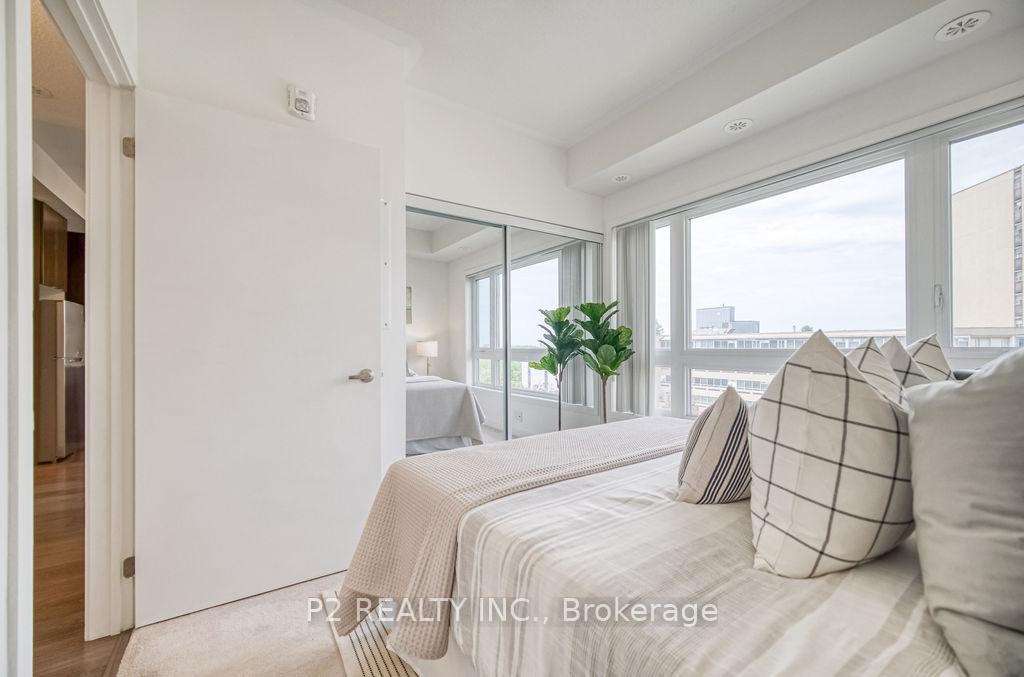 2 Bedrooms Condo at 5131 Sheppard, Toronto For sale