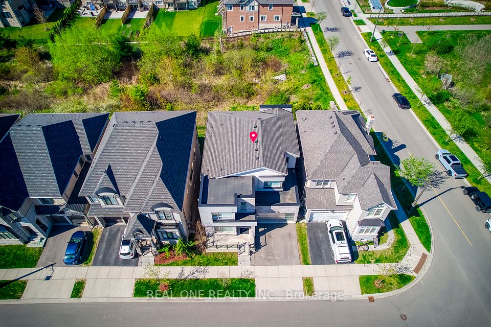 3186 Hines